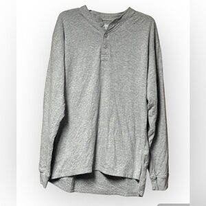 Like new! Mountain Khakis
Trapper Henley Shirt - Men's